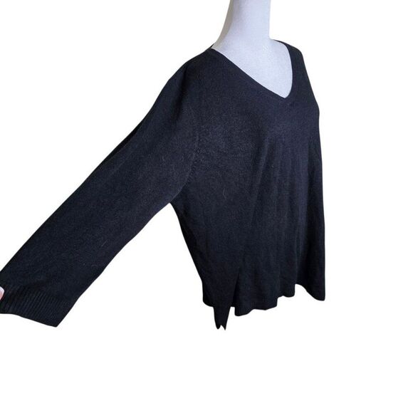 Karen Scott VNeck Plus Size Sweater Womens Size 3X Black New Long - Picture 2 of 7